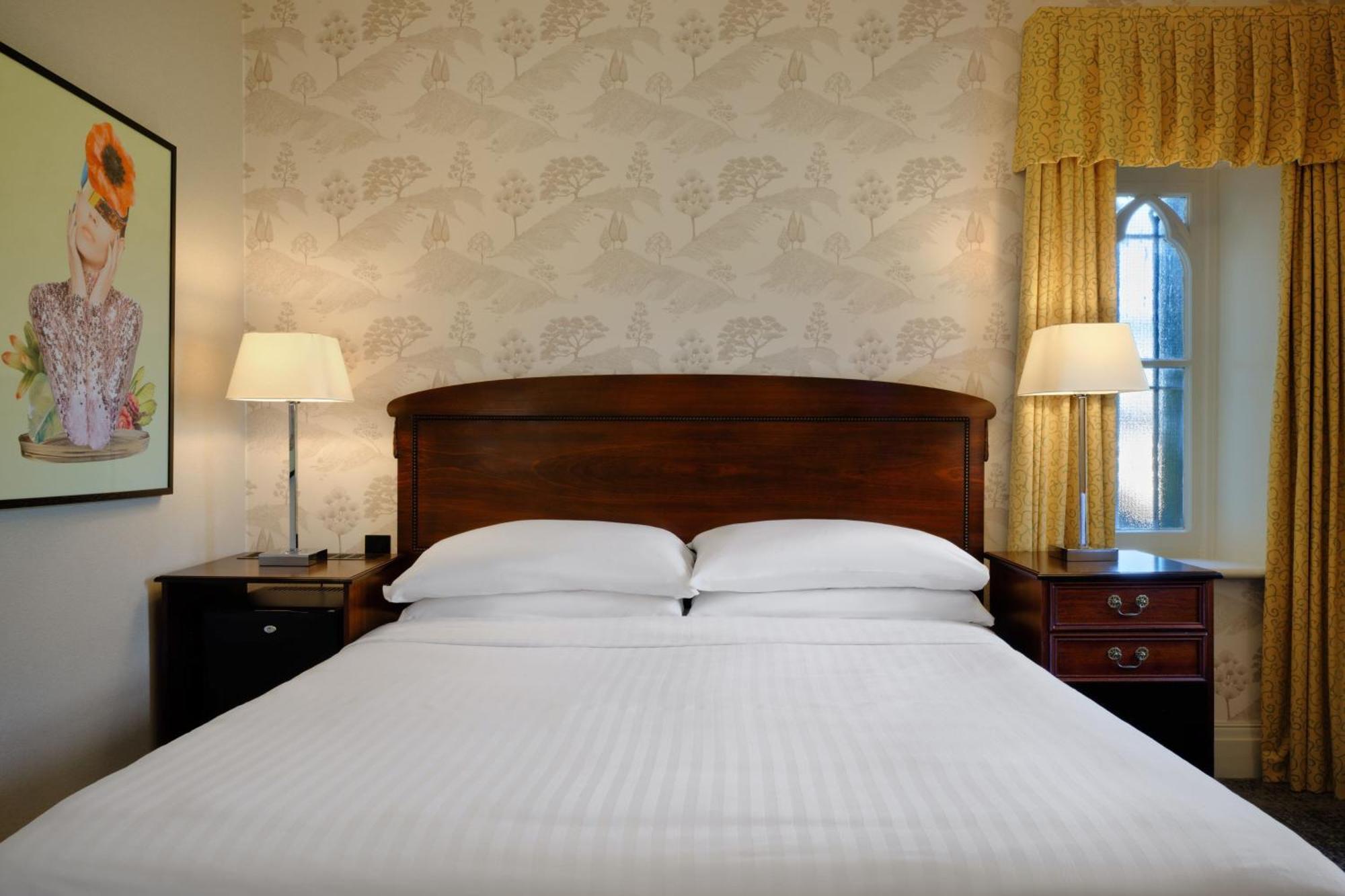 דרבי Delta Hotels By Marriott Breadsall Priory Country Club מראה חיצוני תמונה